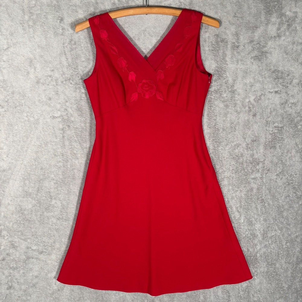 Petite Sophisticate Red Rose V-Neck Sleeveless Babydoll Dress 4 Romantic NWT Y2K